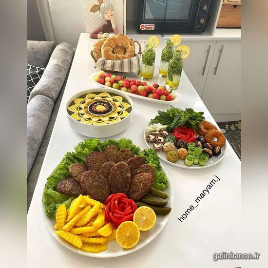 مدل تزیین سفره مهمانی 2023 - 1402