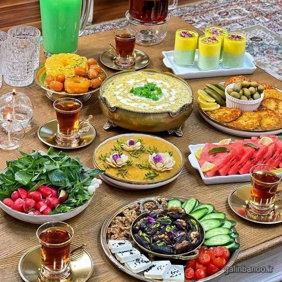 مدل تزیین سفره مهمانی 2023 - 1402