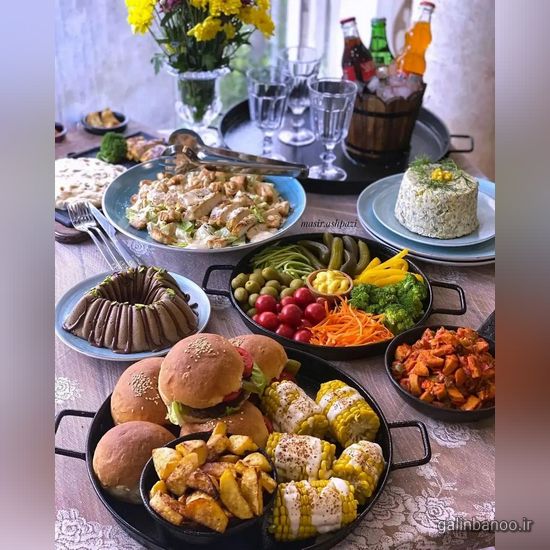 مدل تزیین سفره مهمانی 2023 - 1402