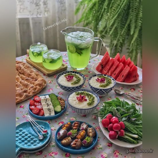مدل تزیین سفره مهمانی 2023 - 1402