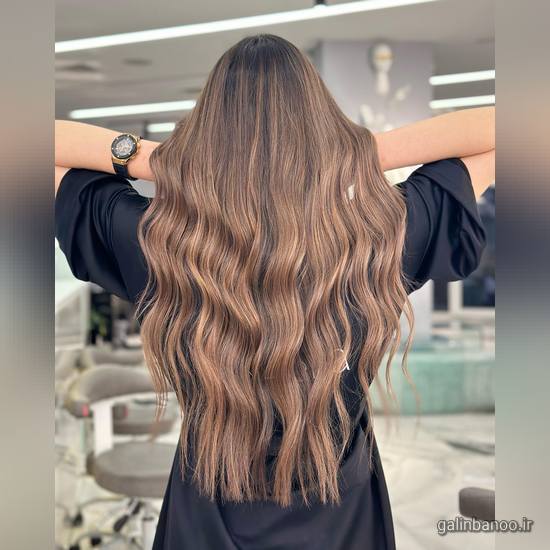 رنگ زمینه مو برای مش 2023; با تناژ تیره و روشن