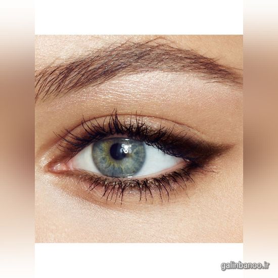 خط چشم ظریف دخترانه برای آرایش روزمره
