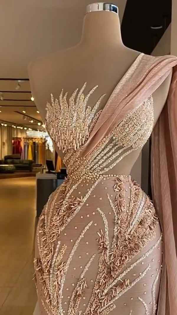 لباس رسمی برای شرکت در عروسی داداشم