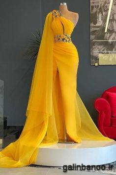 لباس دخترانه پوشیده برای عروسی داداش